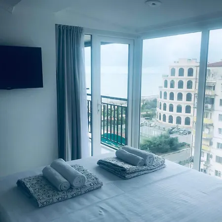 Seaside Apartment Batumi Beach Exterior photo